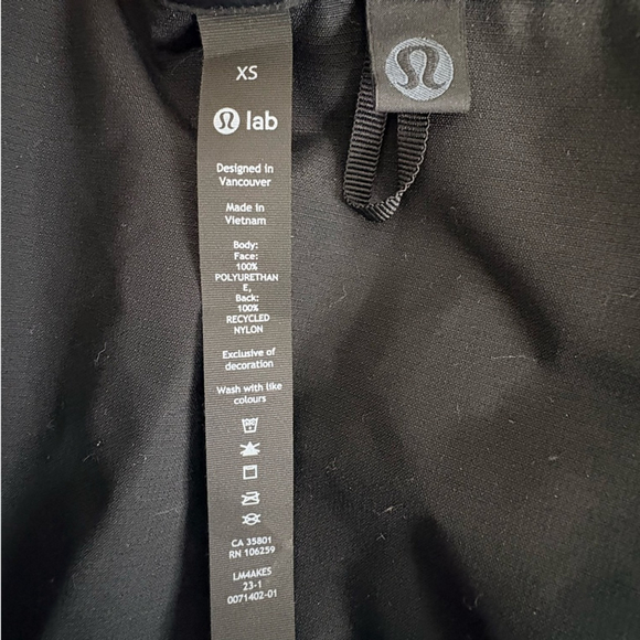 Lululemon Lab | Metallic Foil Hooded Jacket | Relaxed Fit | Sz XS | Silver | EUC - Picture 4 of 8